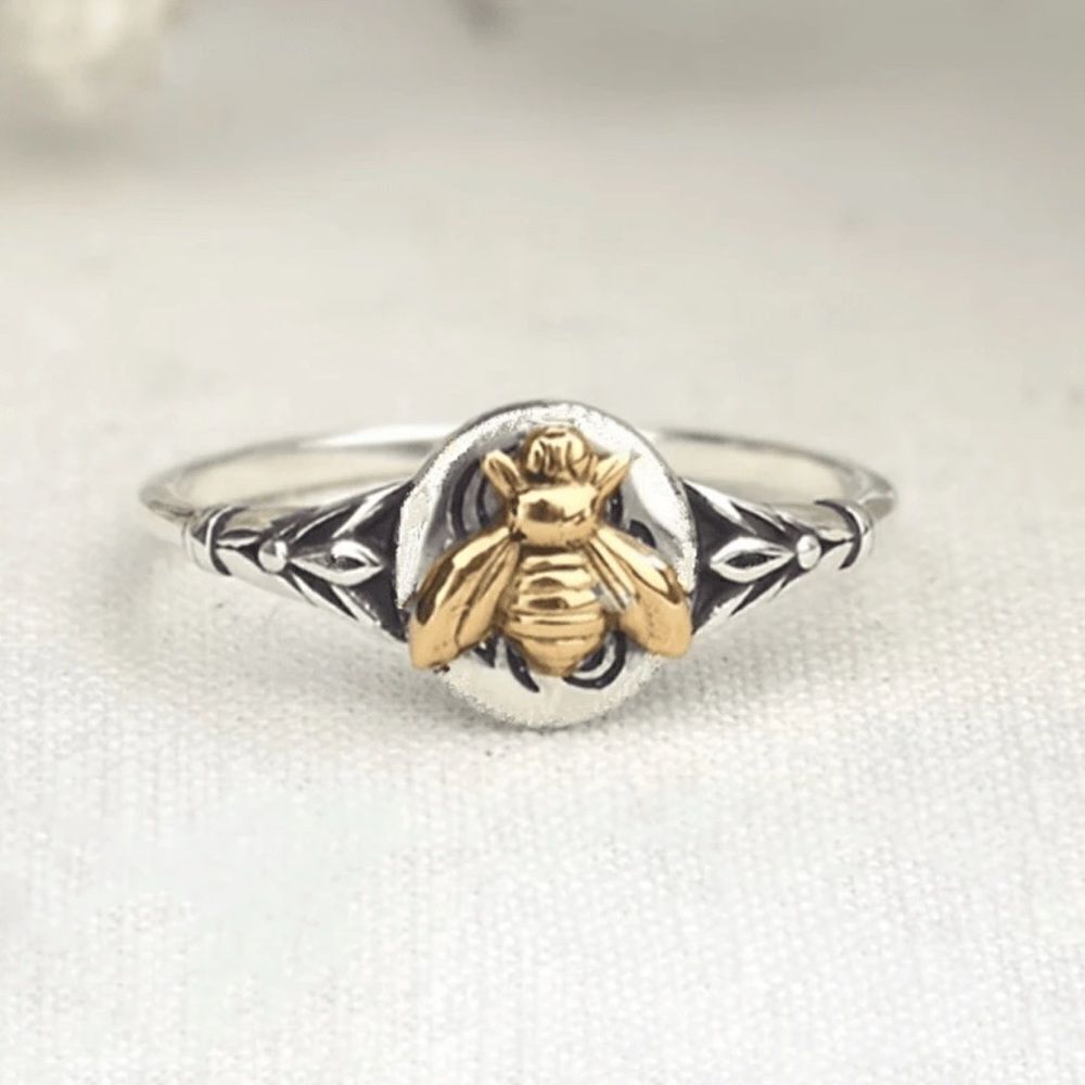 Bee Ring N1336